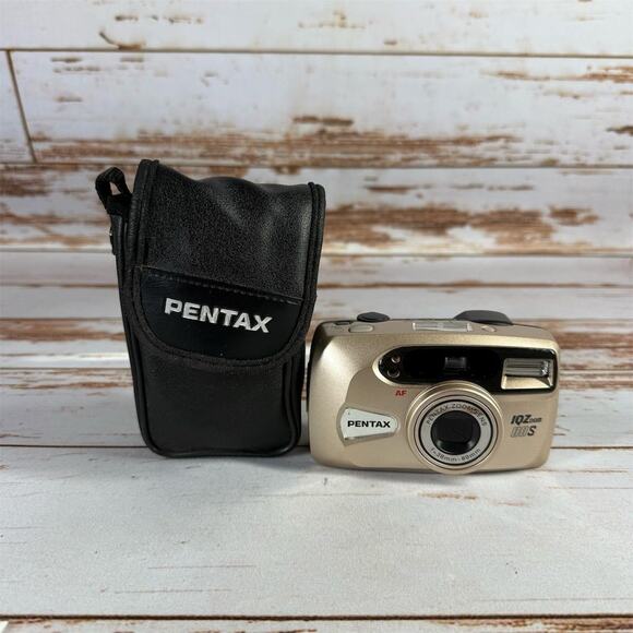 Pentax IQZoom 80S 35mm Film Camera Black Auto Focus Built-in Flash